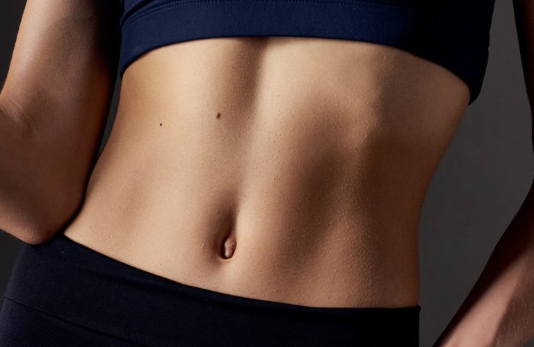 Zanzi-Clinic_Ventre-plat